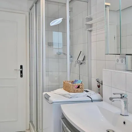 Haus Seerose Seerose I 7 Apartment Scharbeutz